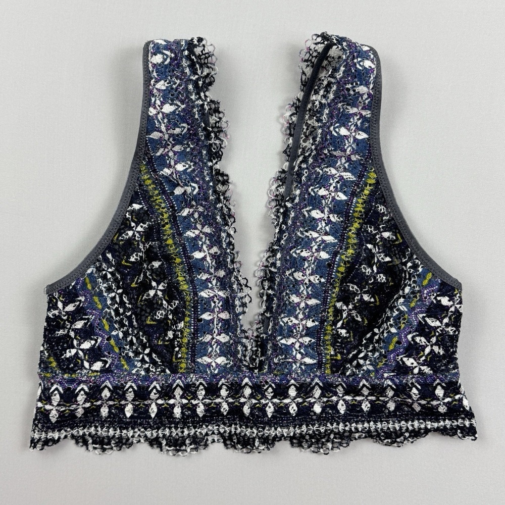 Victoria's Secret Women Medium Lace Bralette Boho‎ Indie Floral Crochet Bralette